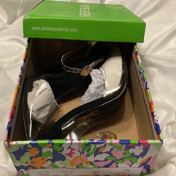 Clear plastic shoes - Size71/2 - Picture 9 of 9